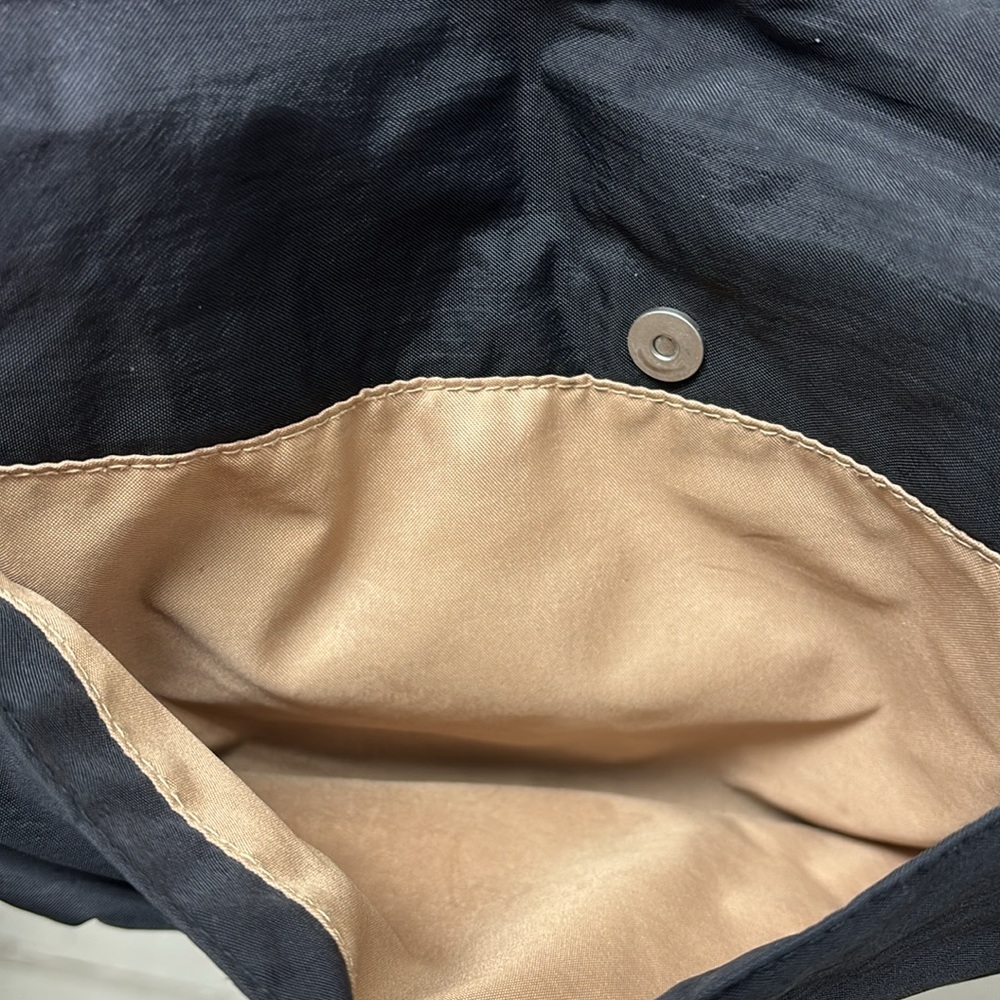 NWOT Baggallini Black Crossbody Bag - Picture 4 of 6